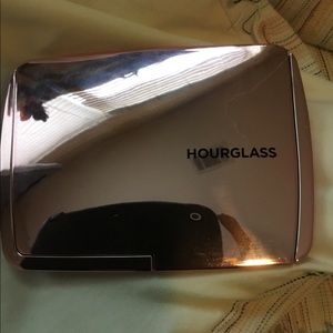 Hourglass lightening